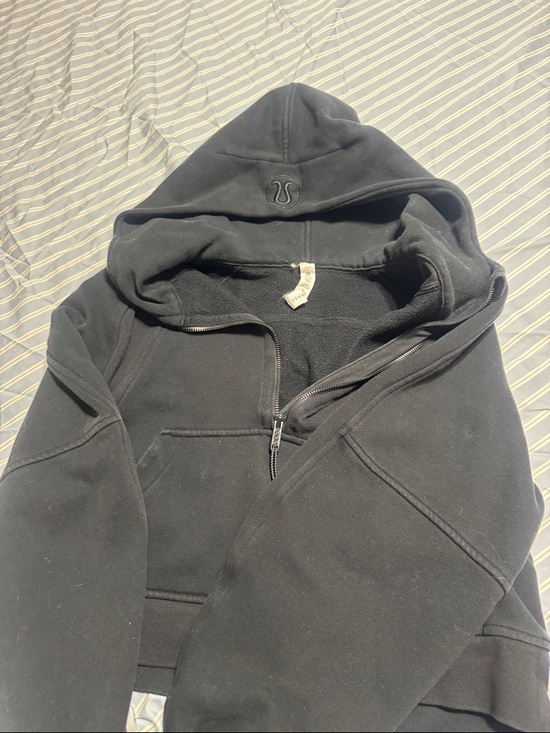lululemon athletica Sweaters - lululemon athletica Men's Black Zip-Up Hoodie Sweater